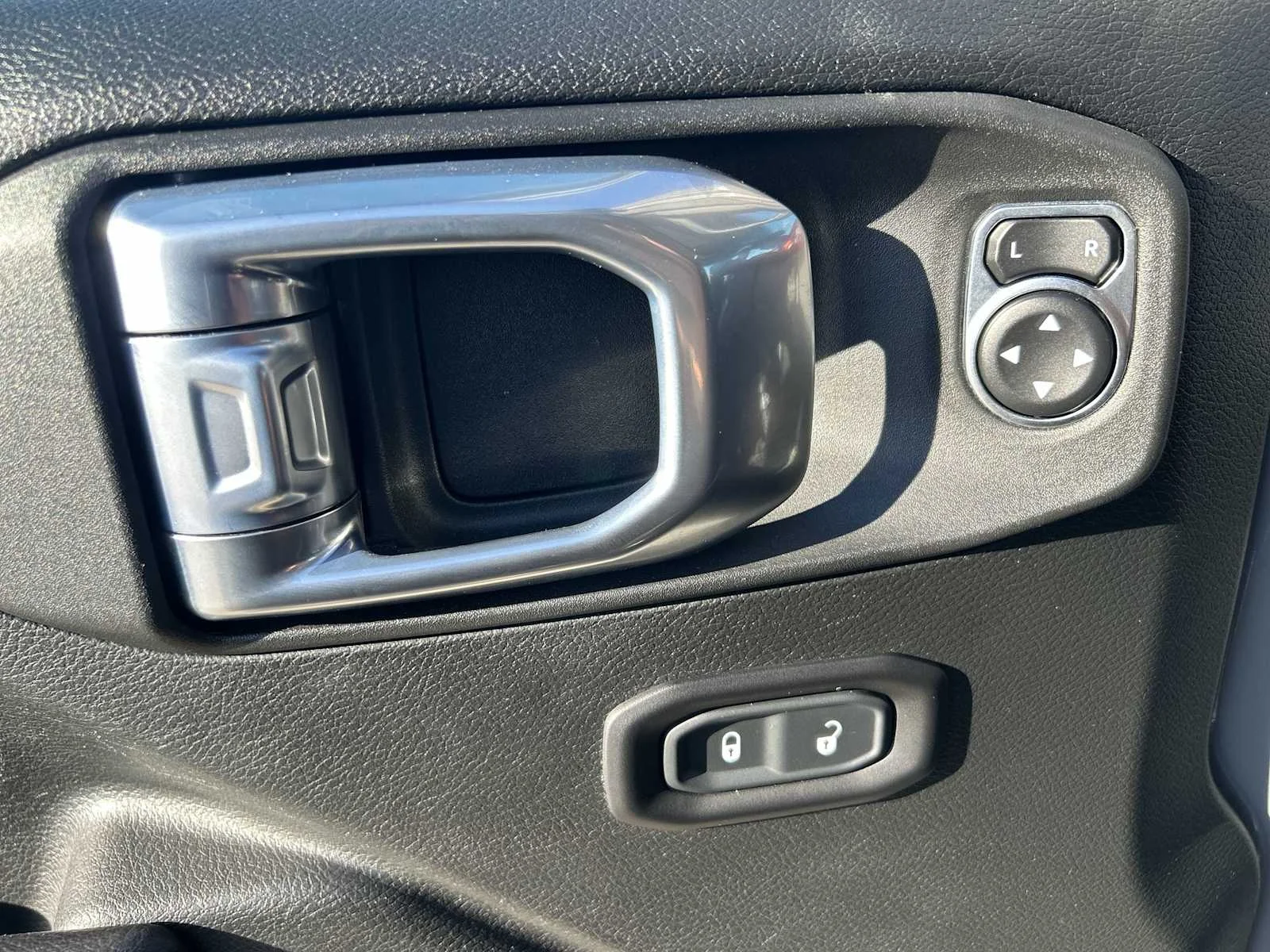 2021 Jeep Wrangler Unlimited Rubicon - Photo 24