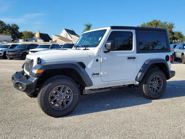 New 2026 Bright White Clear-Coat Exterior Paint Jeep Sport S image 3