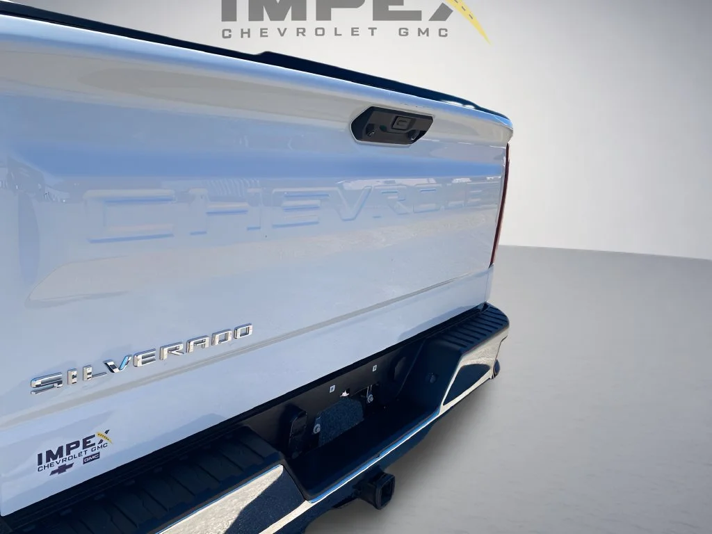 Used 2025 Summit White Chevrolet WT image 30