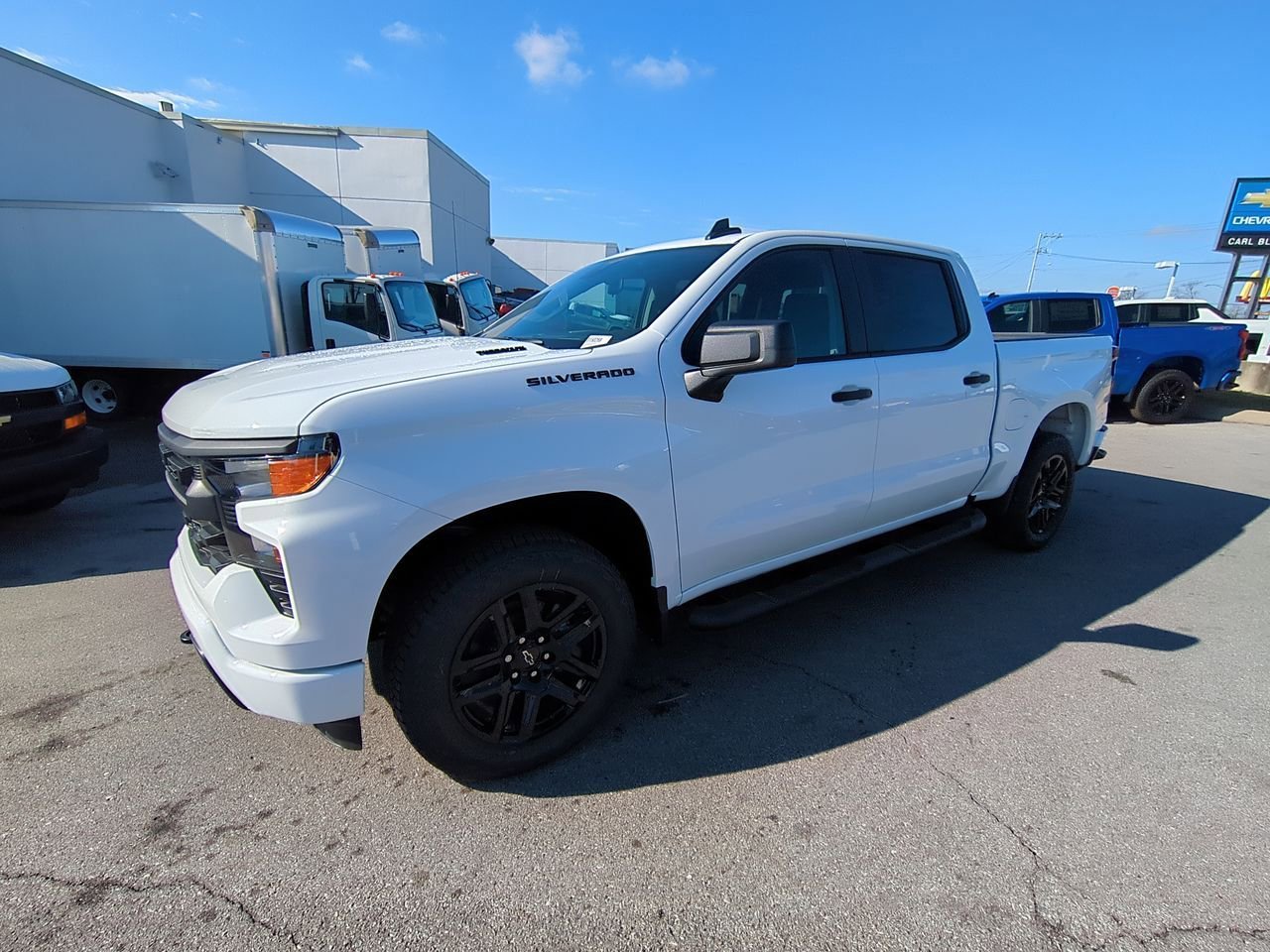 2025 Chevrolet Silverado 1500 Custom