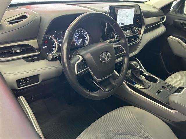 Certified Used 2024 CELESTIAL SILVER Toyota  image 13