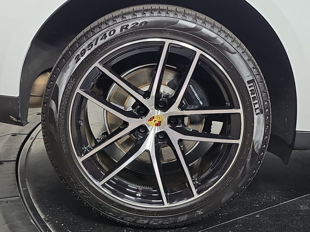 Certified Used 2026 White Porsche  image 29