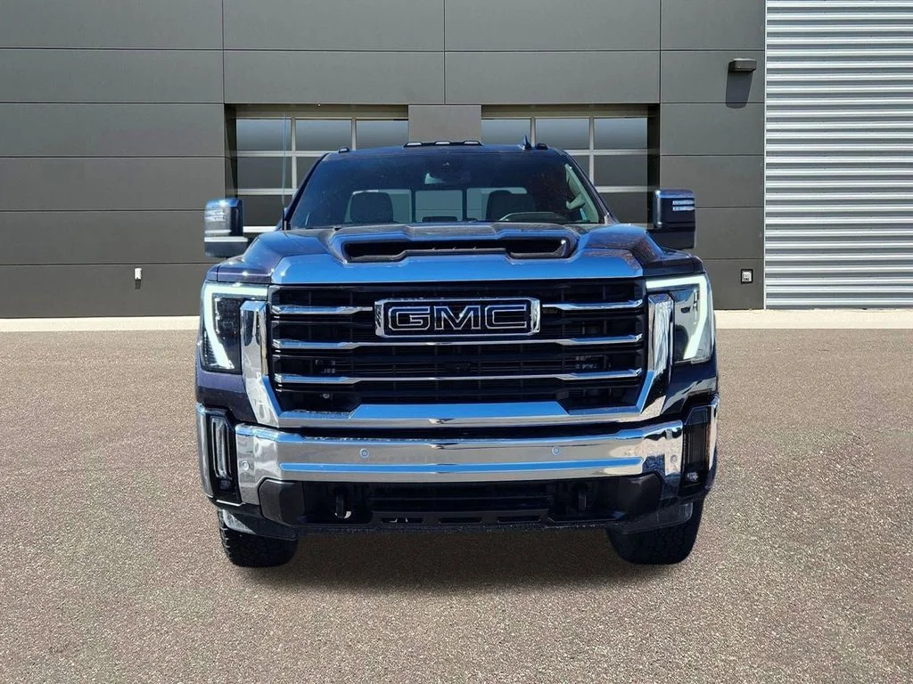 2026 GMC Sierra 3500HD SLT - Photo 7