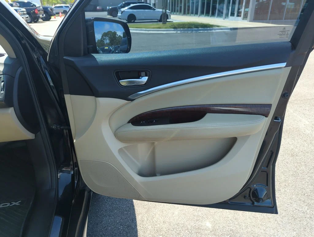 Used 2017  Acura 3.5L image 36