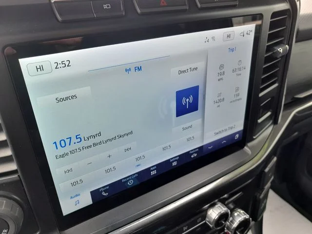 Used 2022 Blue Metallic Ford XLT image 20