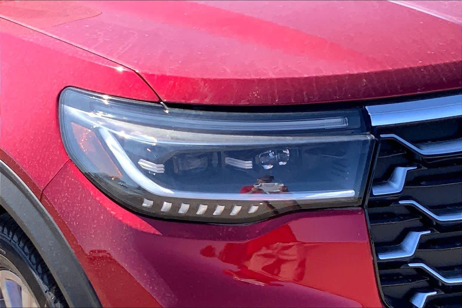 New 2026 Rapid Red Metallic Tinted Clearcoat Ford Platinum™ image 13