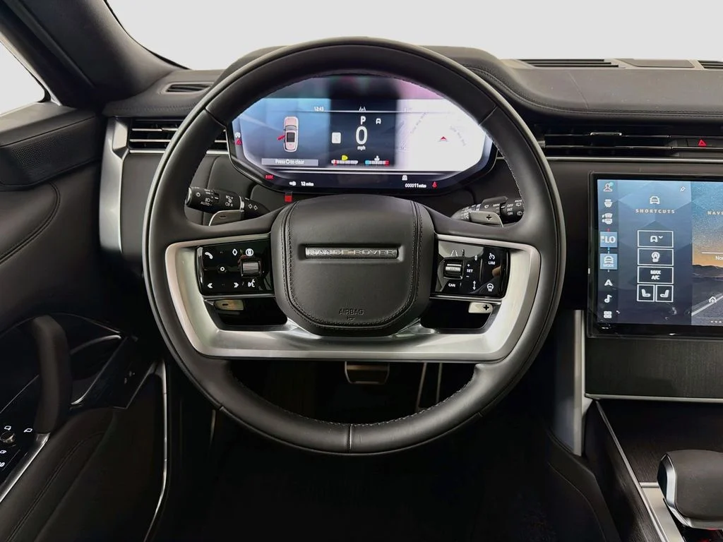 New 2026 Santorini Black Land Rover SE image 24