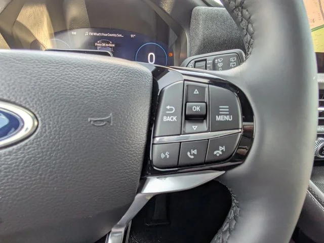 New 2026 Agate Black Metallic Ford Platinum™ image 28
