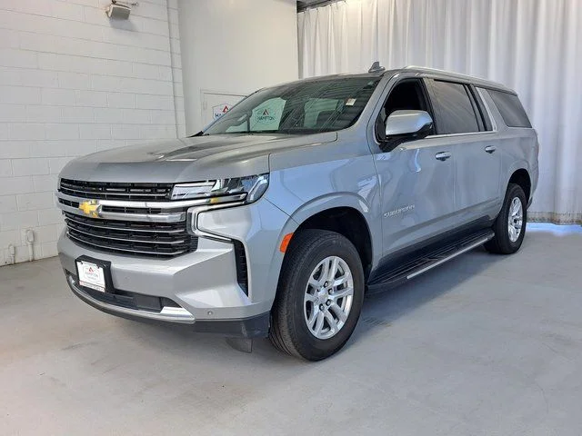 Used 2024 Gray Chevrolet LT image 2
