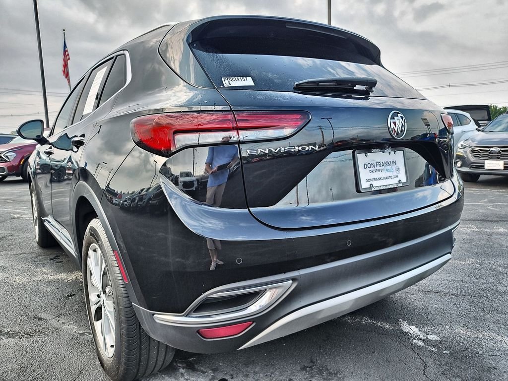Used 2023 Black Buick Preferred image 27