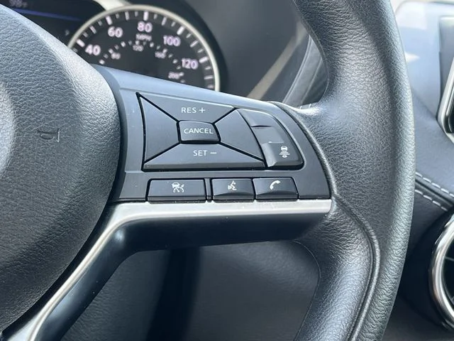 Used 2025 White Nissan SV image 19