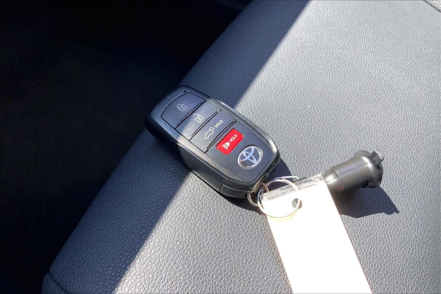 Used 2023 Celestite Toyota XLE image 15