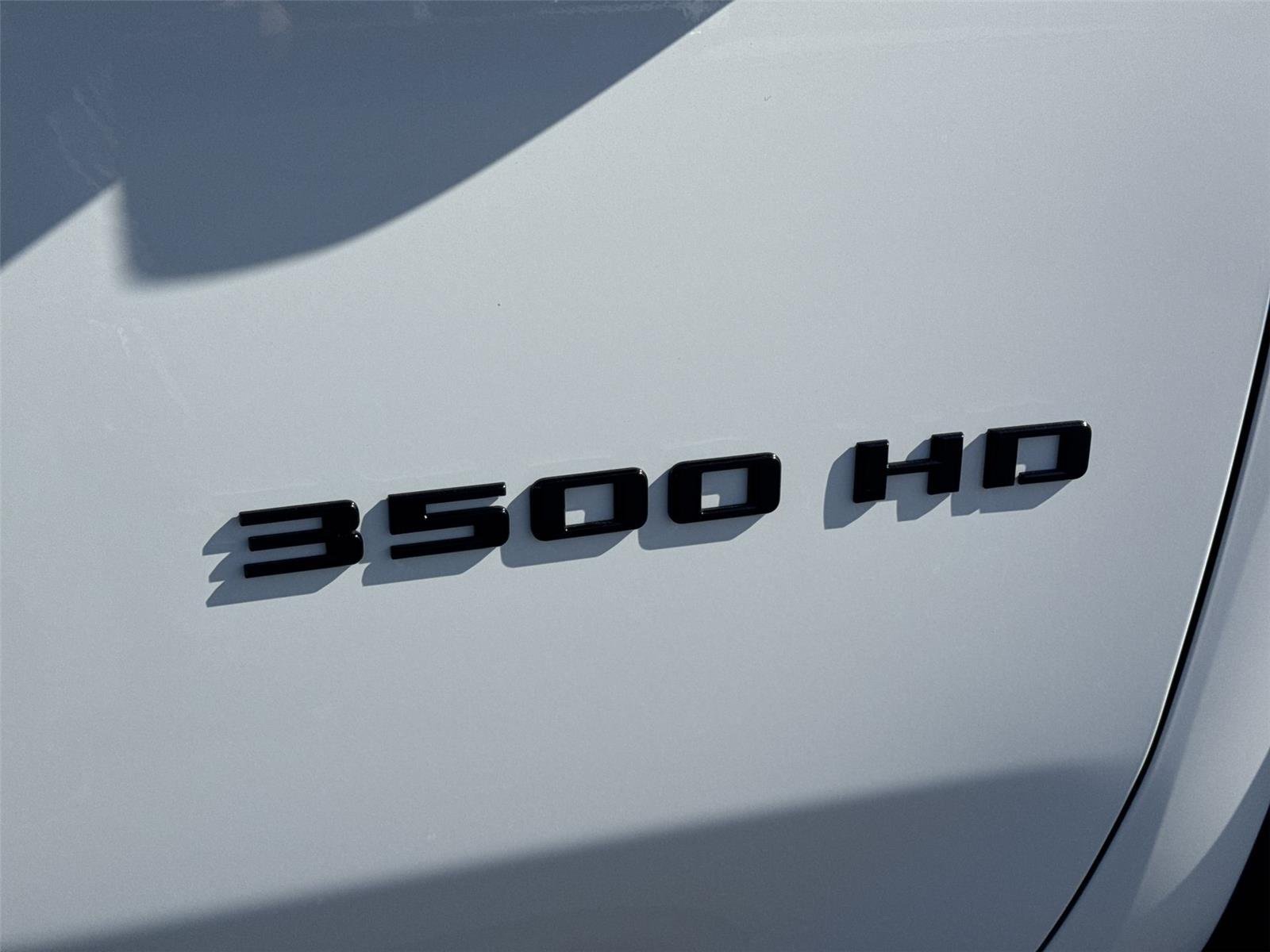2026 Chevrolet Silverado 3500 HD LT - Photo 39