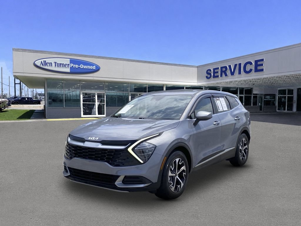 Used 2024 Everlasting Silver Kia EX image 4