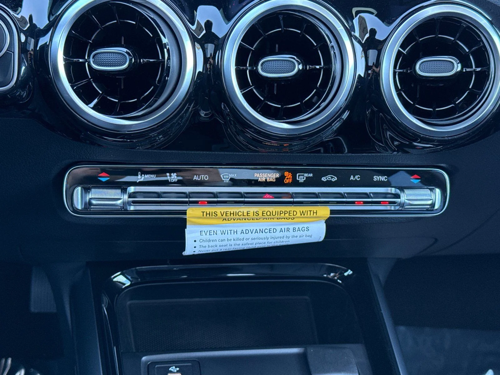 New 2026 Black Mercedes-Benz GLA 250 image 22