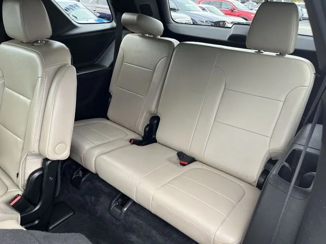 Used 2022 Silver Chevrolet LT Leather image 26