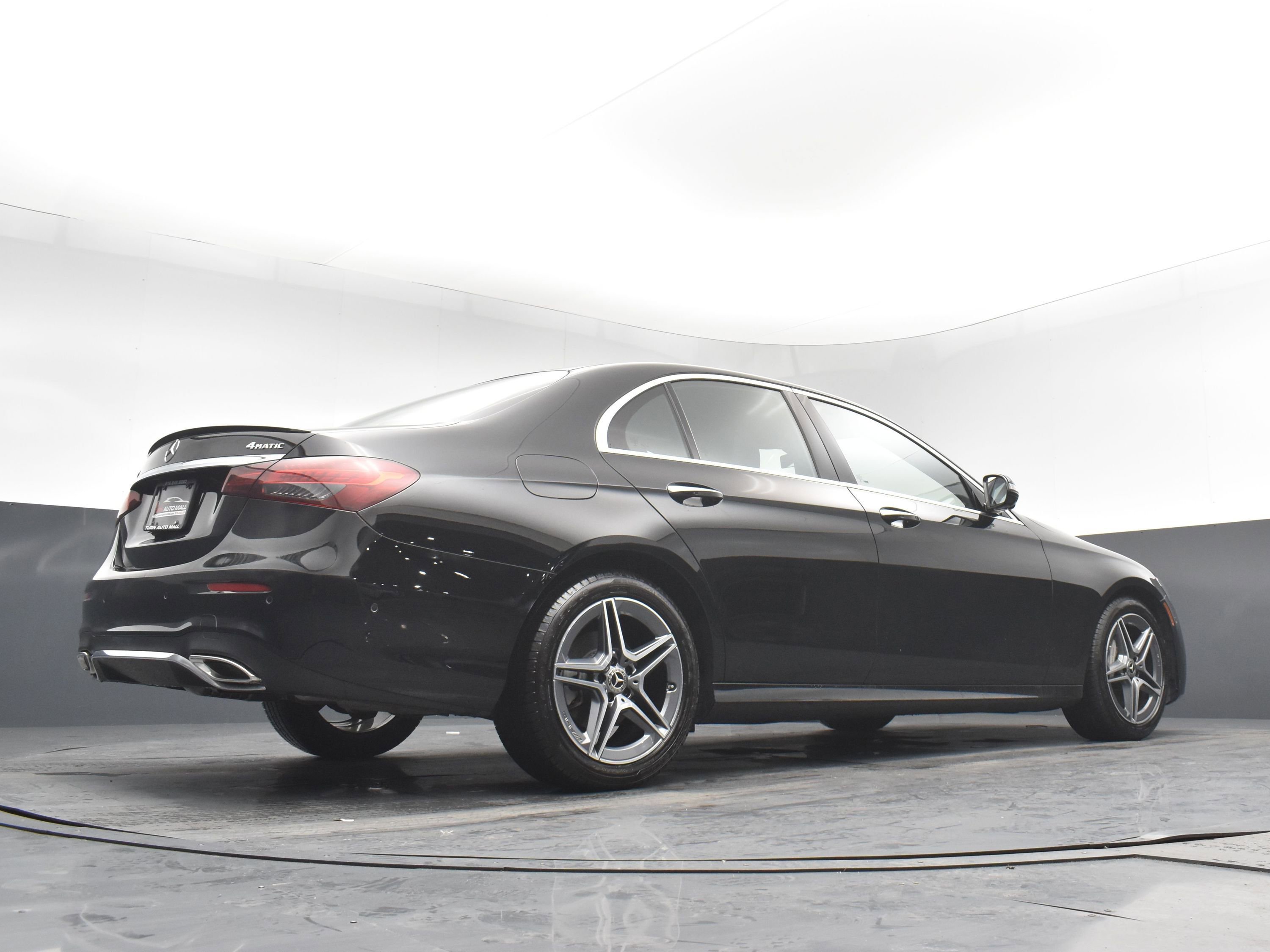 2022 Mercedes-Benz E-Class E350 - Photo 22