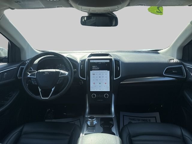 Used 2022 Silver Ford SEL image 10