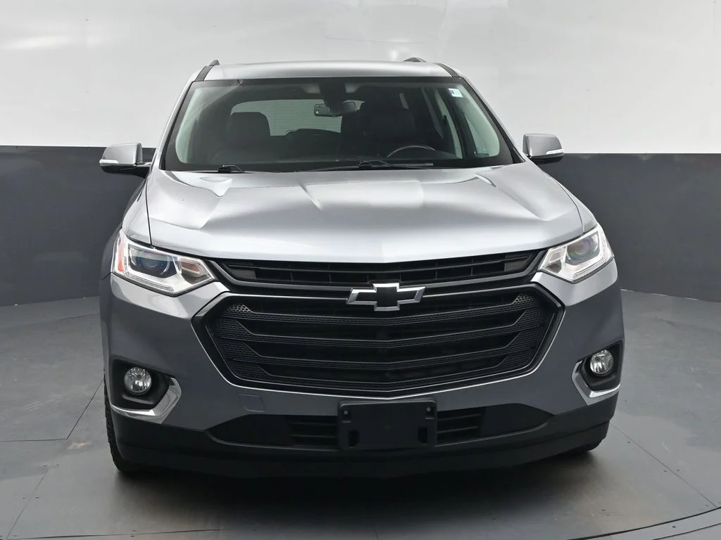 Used 2019 Gray Chevrolet 3LT image 6