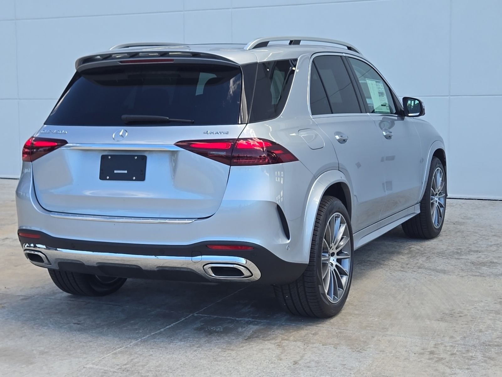 New 2026 Cirrus Silver Metallic Mercedes-Benz GLE 450e image 6