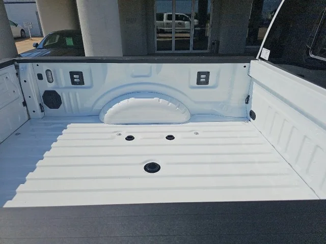 New 2026 Star White Metallic Tri-Coat Ford F-250® Lariat® image 41