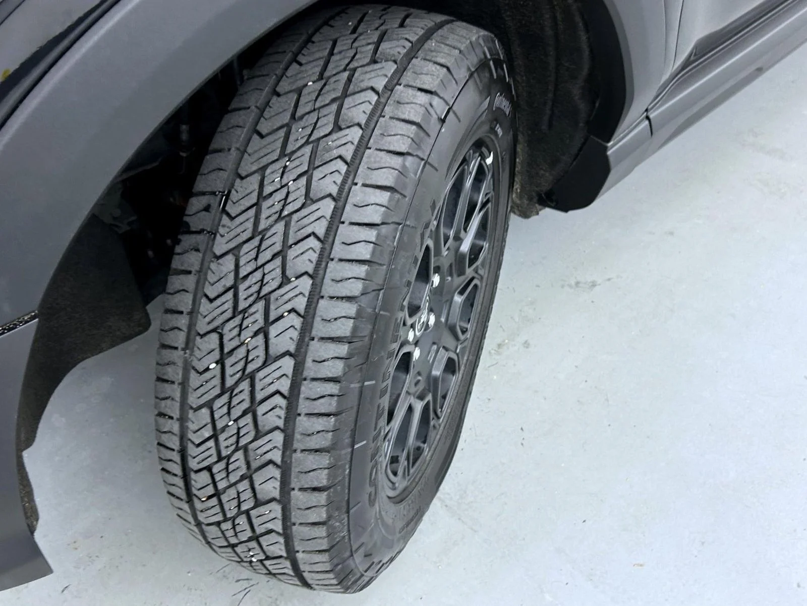 Used 2025 Black Ford Badlands image 23