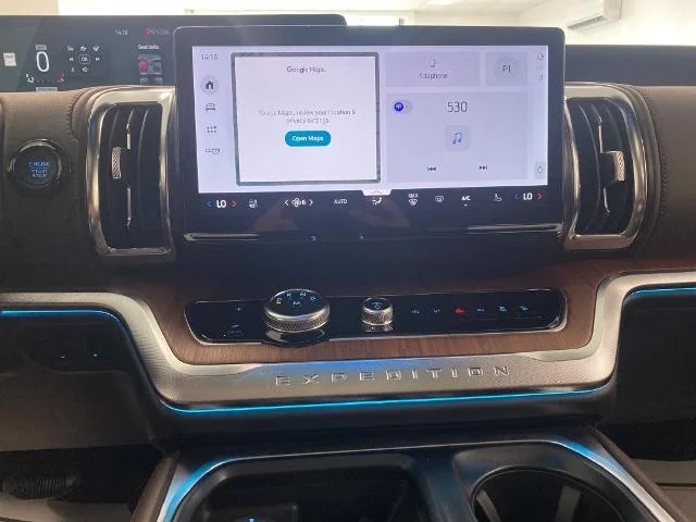 New 2027 Glacier Gray Metallic Tri-Coat Ford MAX King Ranch® image 43