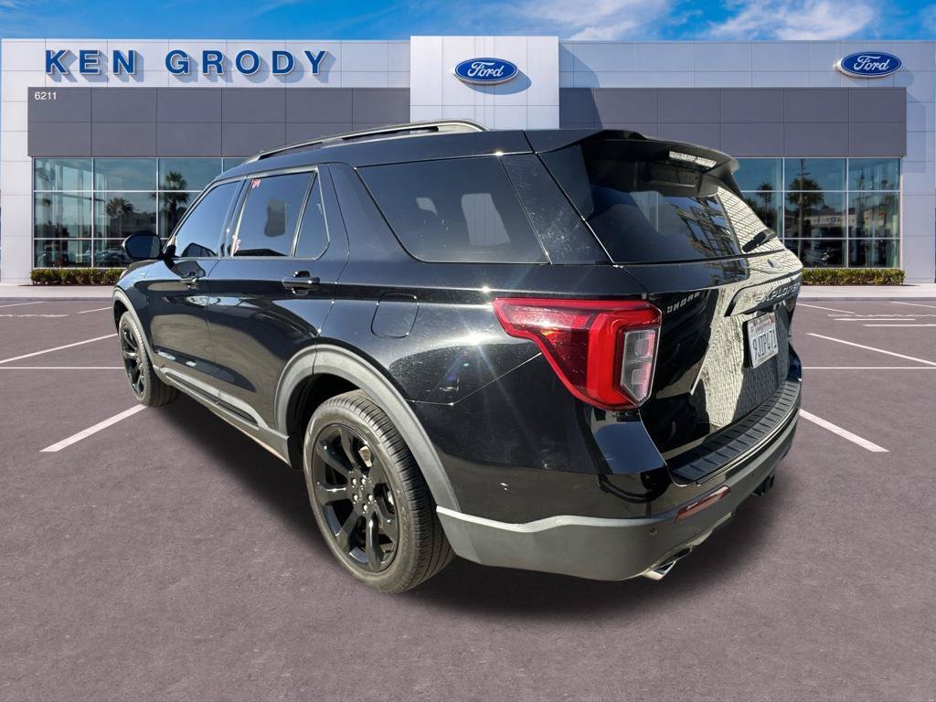 Used 2023 Black Ford ST-Line image 6