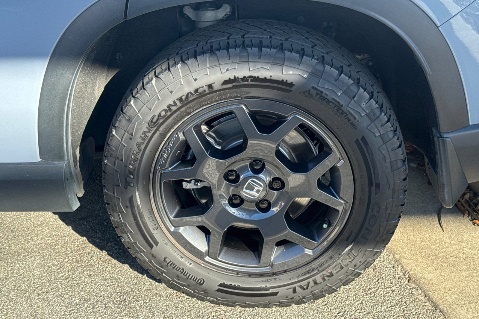 Certified Used 2025 Ggray Honda TrailSport image 4