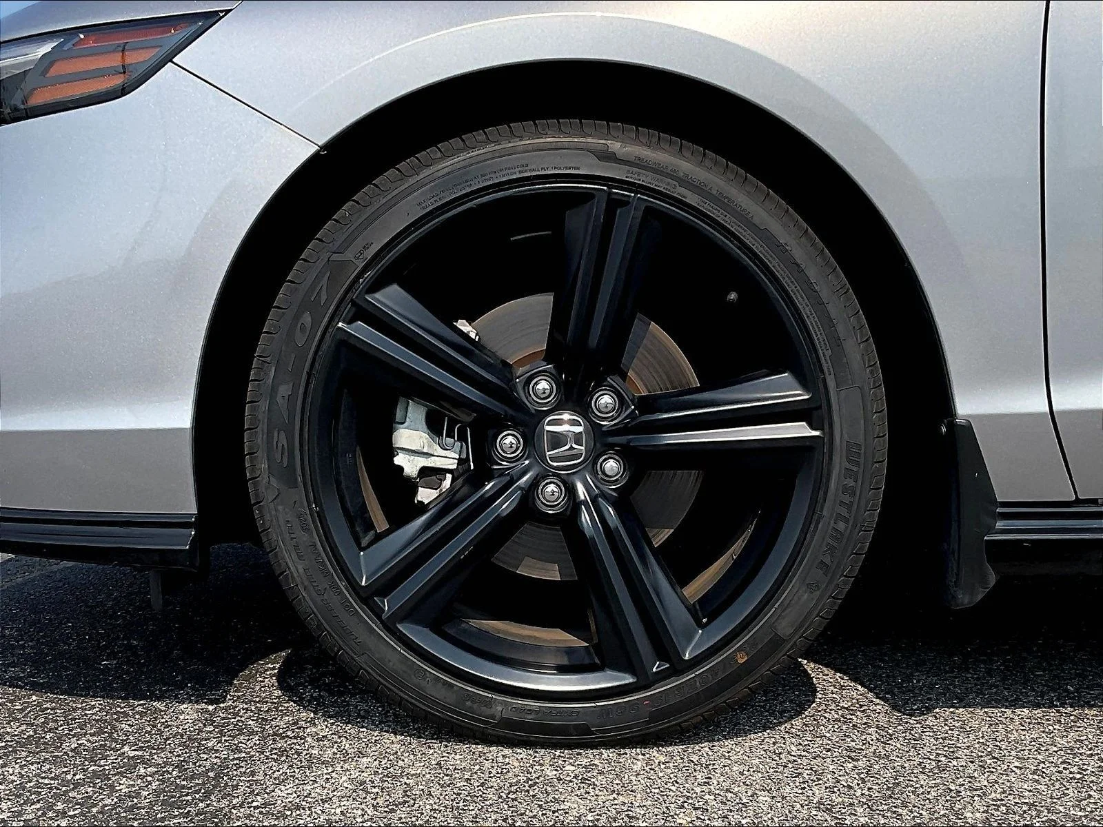 2024 Honda Accord Hybrid Sport-L - Photo 18