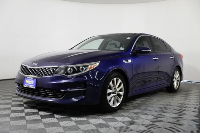 Used 2016 Kia Optima EX with VIN 5XXGU4L32GG013485 for sale in Libertyville, IL