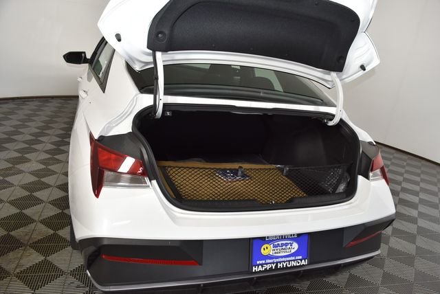 New 2026 White Hyundai SEL Sport image 19