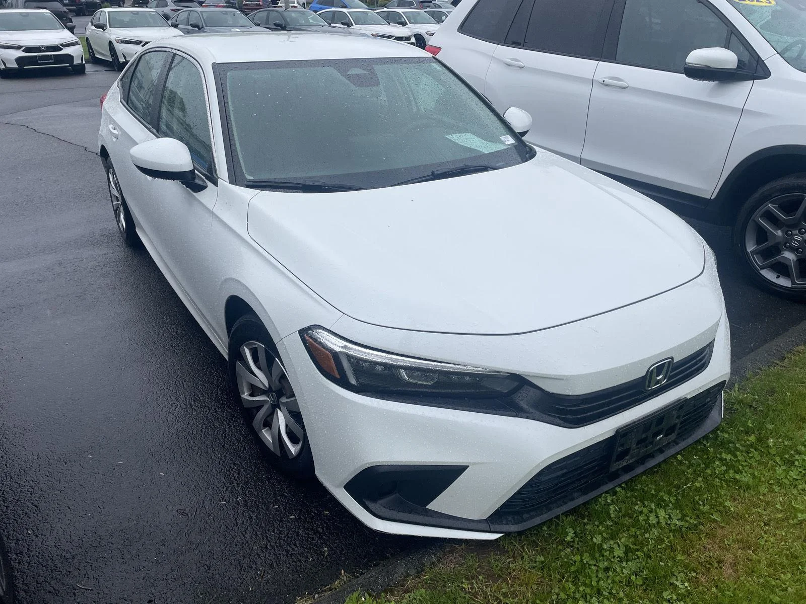 2023 Honda Civic LX CVT's photo