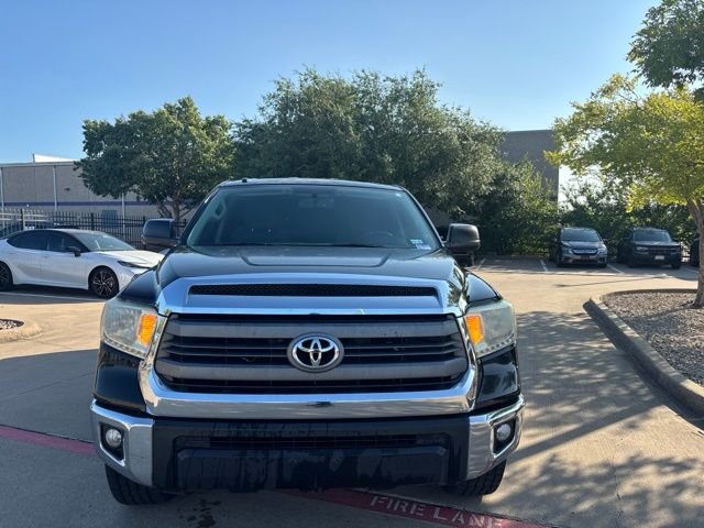 Used 2014 Black Toyota SR5 image 2