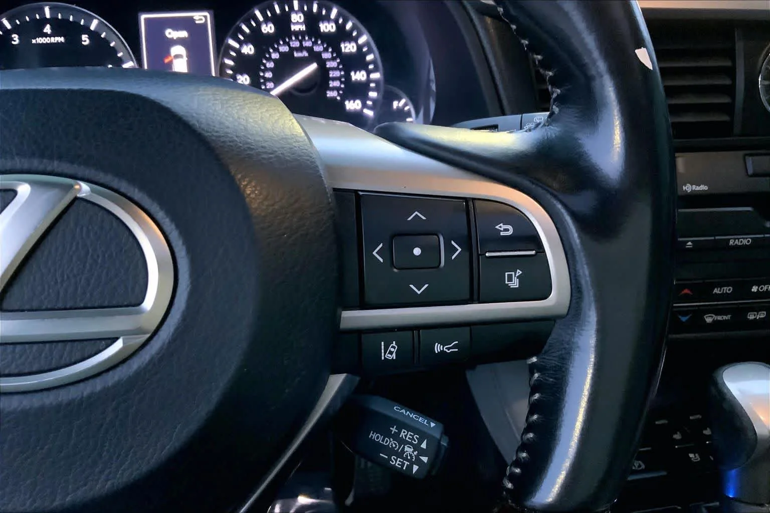 Used 2018 Atomic Silver Lexus  image 22