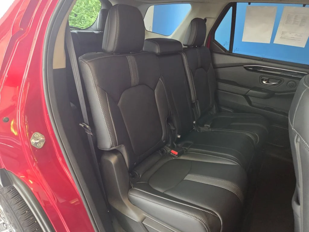 2025 Honda Pilot EX-L - Photo 31