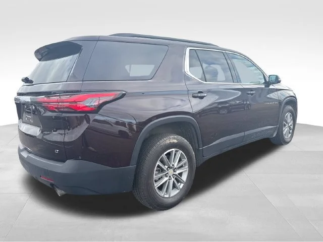 Used 2023 BLACK CHERRY METALLIC Chevrolet LT Cloth image 6