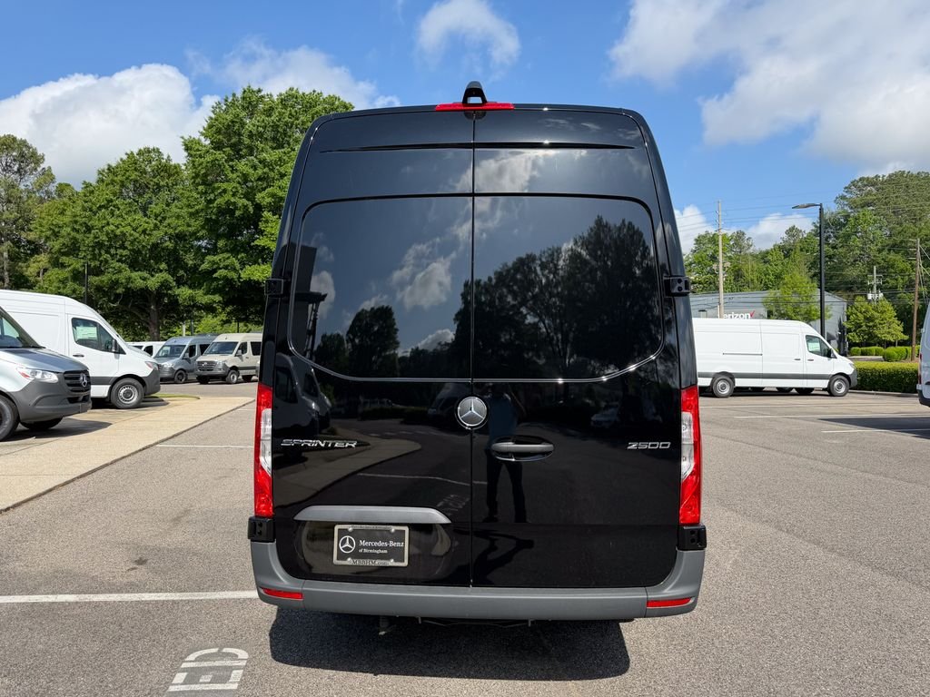 New 2026 Jet Black Mercedes-Benz Cargo 170 WB image 9