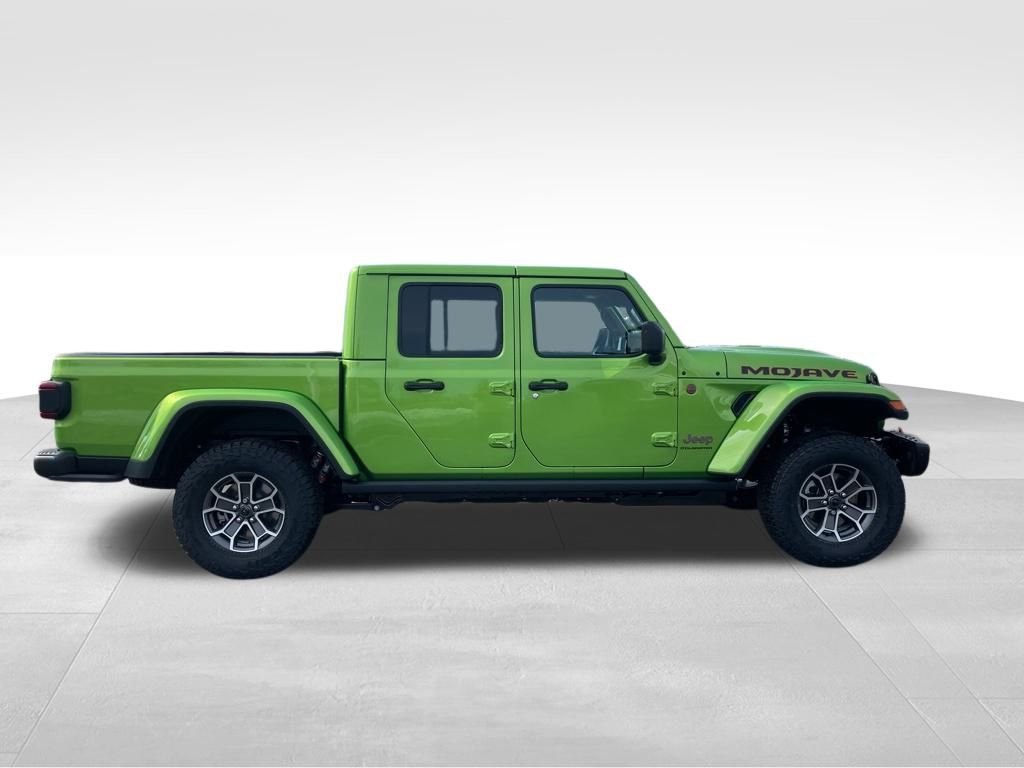 New 2026 Mojito Exterior Paint Jeep Mojave X image 6