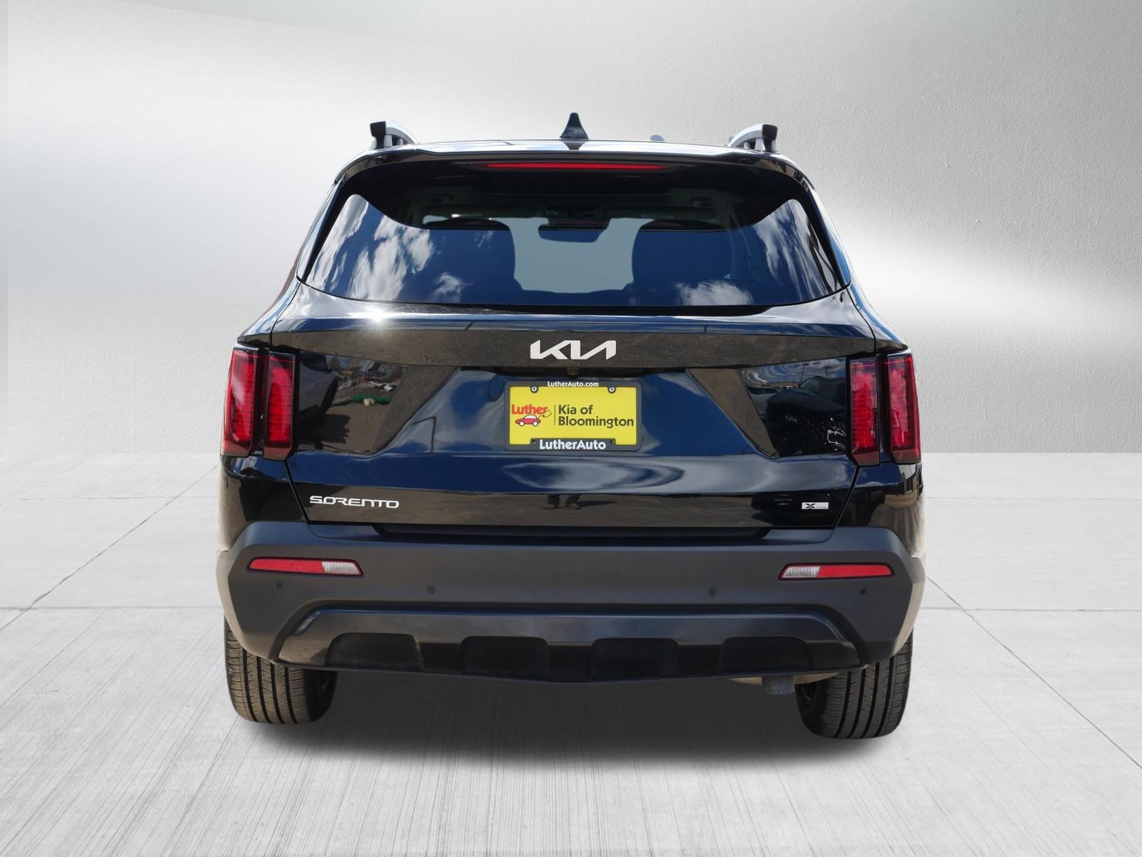 Certified Used 2023 Ebony Black Kia X-Line EX image 6
