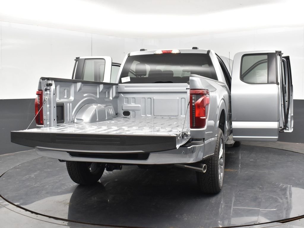 New 2026 Iconic Silver Metallic Ford XLT image 34