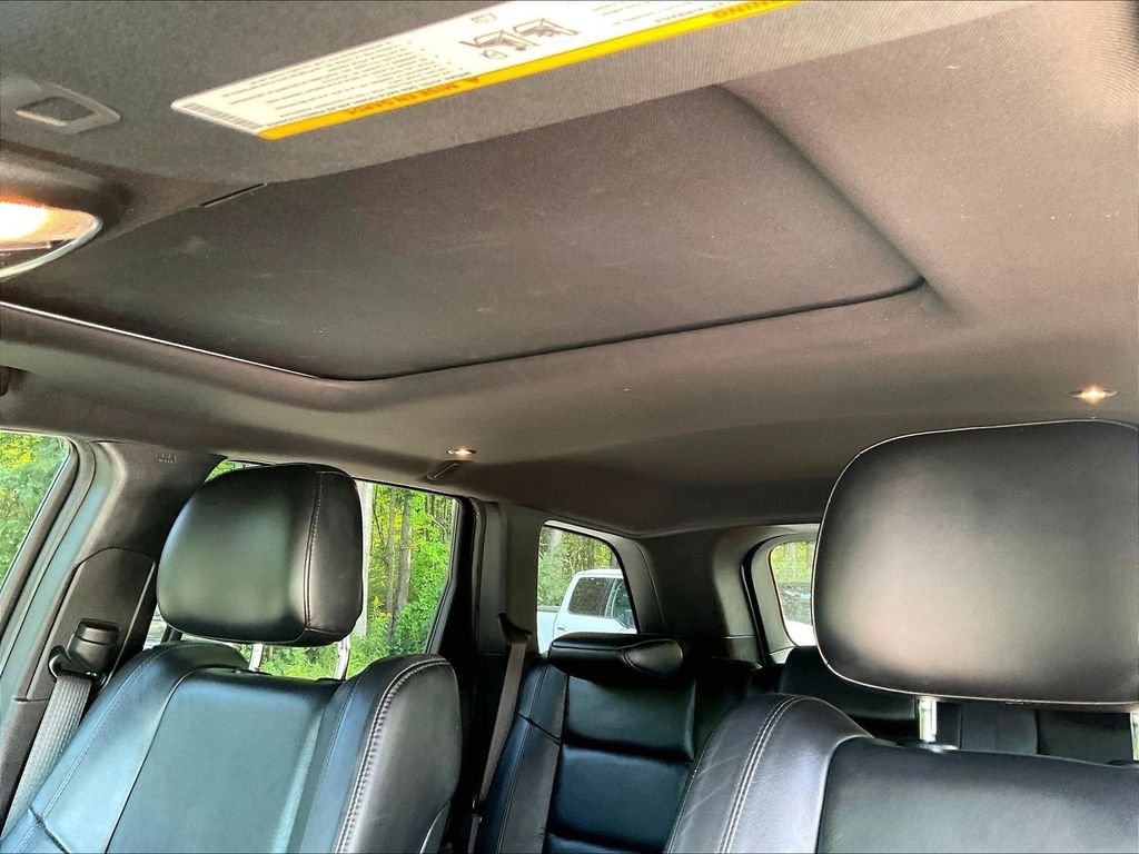 Used 2020 White Jeep Limited image 7