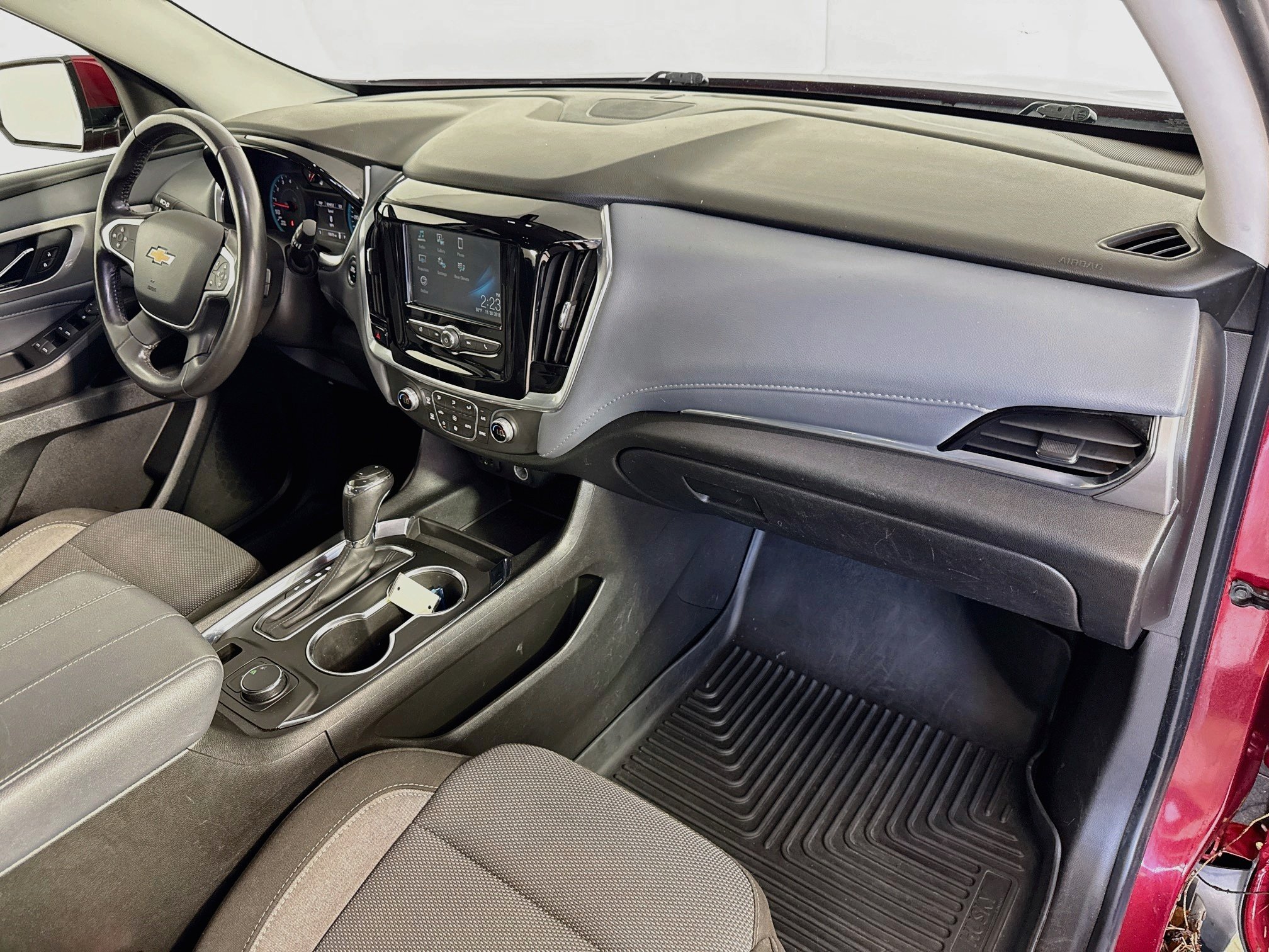 Used 2019 Cajun Red Tintcoat Chevrolet LT Cloth image 28