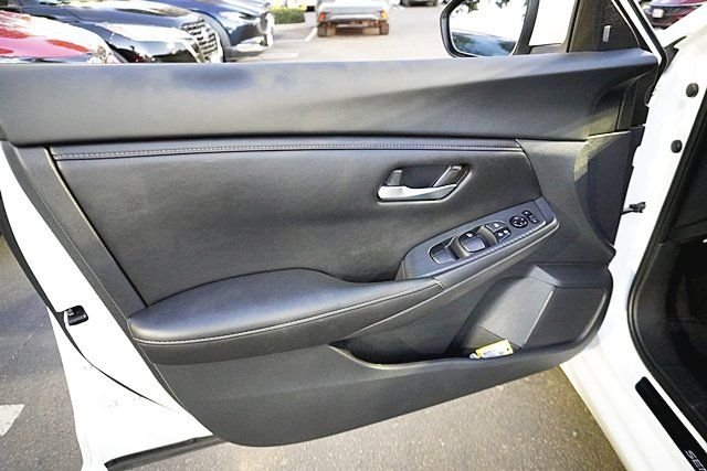 Used 2023 White Nissan SV image 20