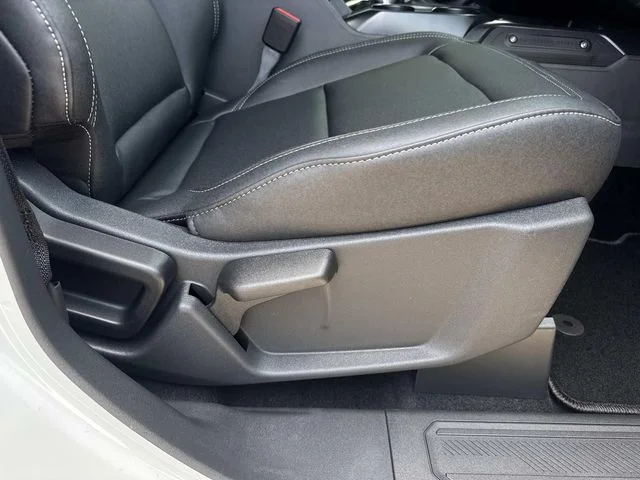 New 2026 Avalanche Gray Ford Big Bend® image 27