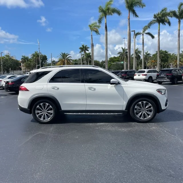 Used 2023 White Mercedes-Benz GLE 350 image 2