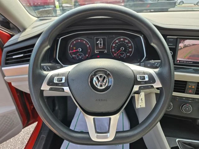 Used 2019 Orange Volkswagen 1.4T S image 30