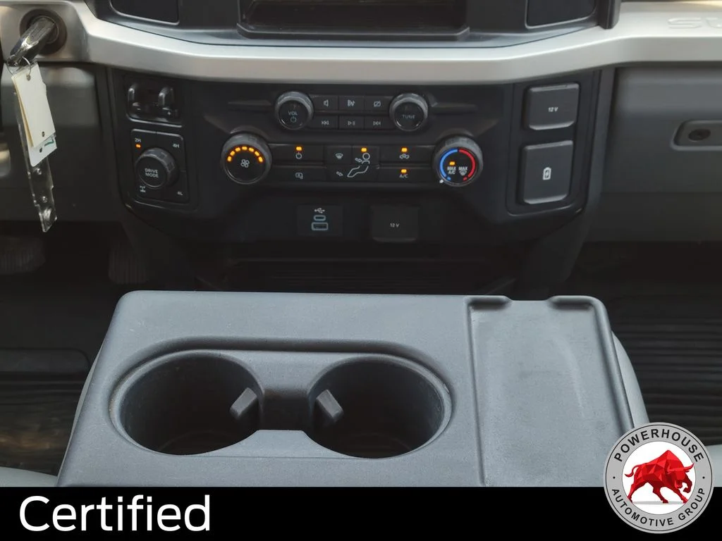 Used 2024 White Ford XL image 23