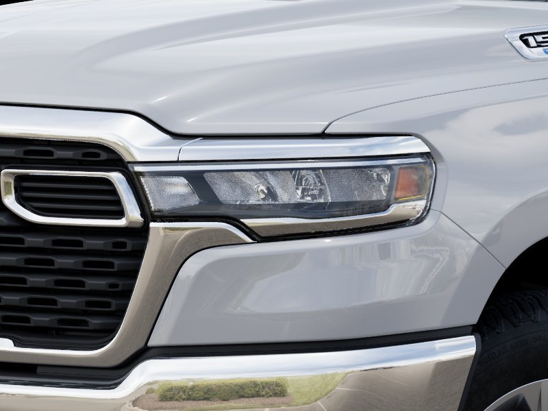 New 2026 Bright White Clear-Coat Exterior Paint RAM TRADESMAN image 6