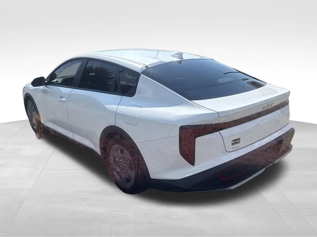 Used 2025 White Kia LX image 15